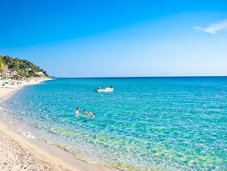 κομψό κοντά σε όμορφη παραλία Ханиоти